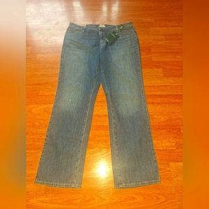NWT L.L.Bean women's jeans , size 18